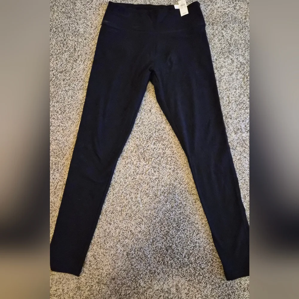 NWT Aerie OFFLINE Mid-Rise Leggings – Black – Medium - Picture 2 of 4